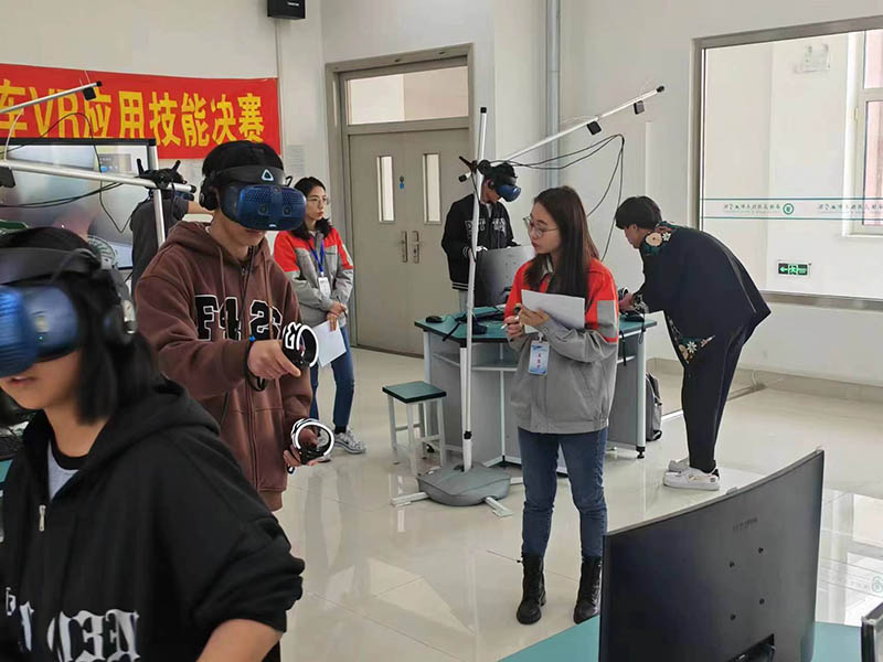 VR2.jpg