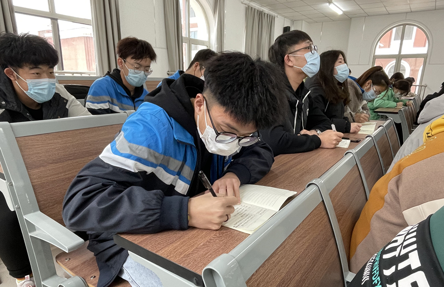 重温百年党史，汲取前进力量，开启新的征程