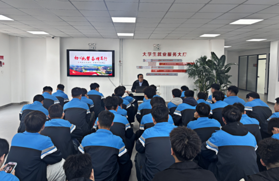 传承红色基因，争做时代先锋