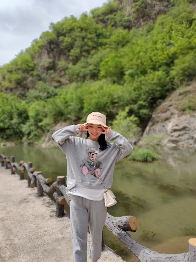 张冉.jpg