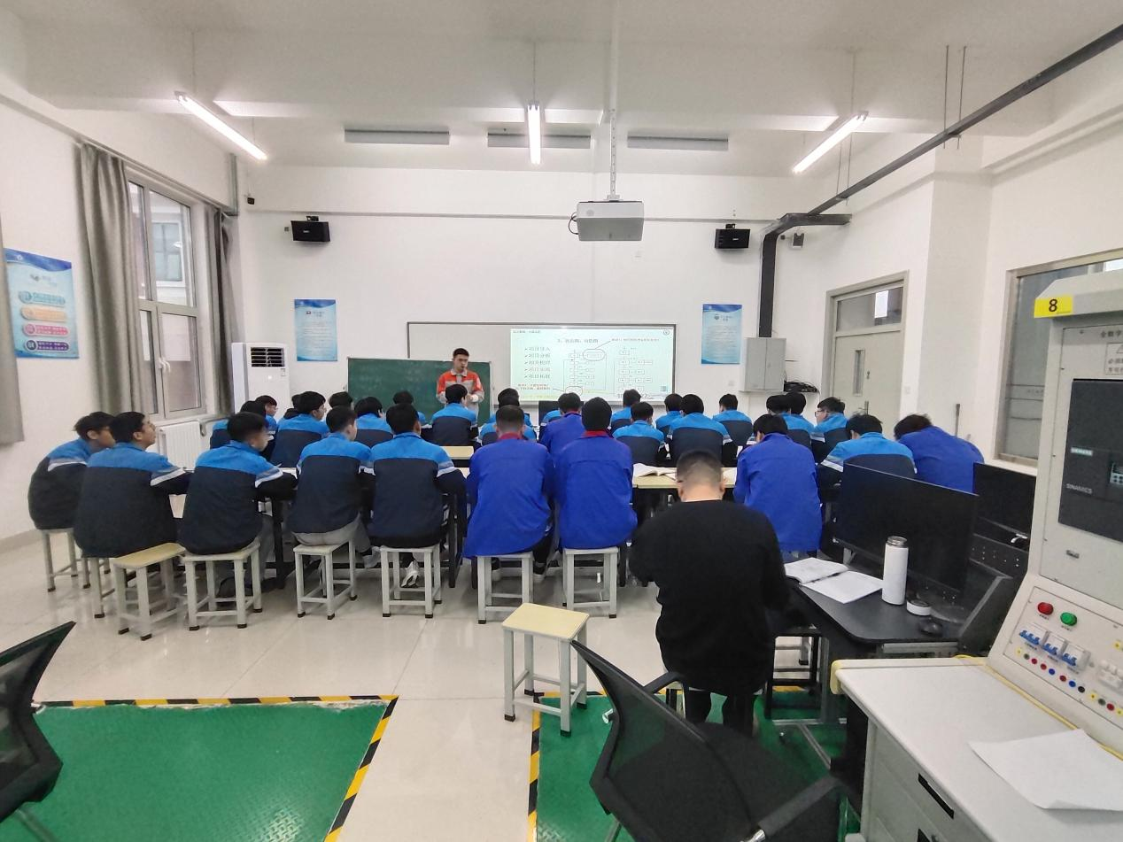 1703425751723493.png 图片3.png