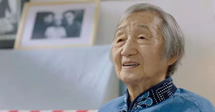 瞿独伊